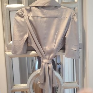 Bebe Silk blouse in gray Size Medium